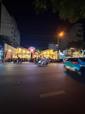 góc 2 mặt tiền luỹ bán bích, tân phú; 400m2 (15 x 30m; nở hậu); nhà c4 tiện xây mới; bán 40 tỷ