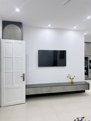 cho thuê căn hộ hưng phú lôa 2pn full nt