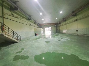 xưởng kho đường cont chạy...55tr bao thuế lh 