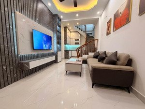 nhà đẹp 5 tầng - hai mặt thoáng - phố giáp nhị - hoàng mai - dt32m2 - full nội thất cao cấp.