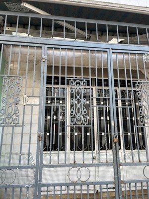 bán gấp nhà mt tôn thất thiệp dt: 65m2, đường 3.75m, vị trí: gần khu phố an thượng 19