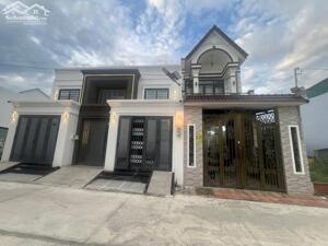 nhà bán khu dân cư 91B, trục chính, giá cực sốc chỉ 5 tỷ 200 triệu