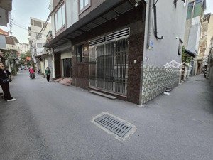 nhà gần kđt mới văn phú hà đông - 31m,5 tầng - mt 5m - ô tô cách 30m - giá 7.4 tỷ - lhcc 