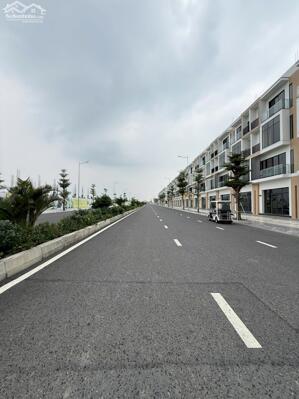 Bán nhà Shophoues đường Thái Sơn 3 T&T City Millennia 138m2, 4 lầu, giá 9tỷ820