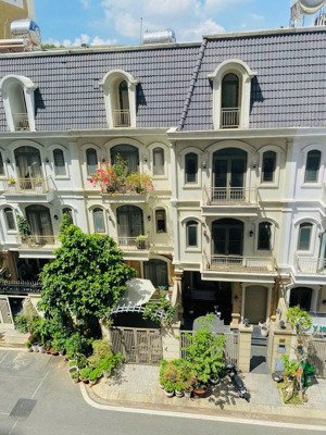 nhà 4 tầng khu cao cấp golden mansion 119 phổ quang 6m x 17m chỉ 32 triệu!