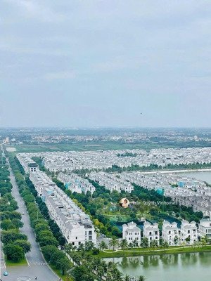 chuyển nhượng căn hộ 1n+ tòa m2 tầng cao, full nội thất 400tr, view malibu hồ ngọc trai sẵn sổ