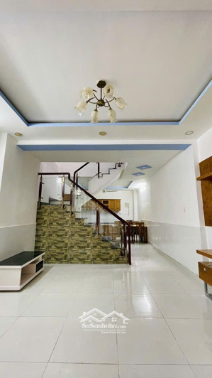 cần bán nhà mới ở ngay tỉnh lộ 10, p. bình trị đông b, 4 x 13m, hẻm xe hơi 6m, chỉ 4.6 tỷ