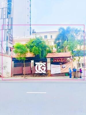 Cho Thuê Nhà Mặt Tiền: 110 Lý Chính Thắng - Quận 3 - 15x25m