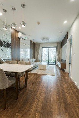 chính chủ bán căn 2n2vs, tầng trung, có ban công thoáng tại goldmark city