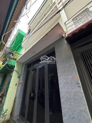 nhà 2 tầng lầu nhà đẹp ở ngay hẻm 1 xẹc gần mặt tiền đường p6 q8