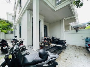 lakeview city cho thuê nhà phố góc 7x20m 4pn - 5wc view công viên đẹp giá 30 triệu/tháng siêu rẻ