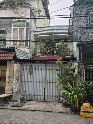 cần bán gấp nhà một xẹt miếu bình đông, hxh 2 ô tô tránh nhau, giá 8.5 tỷ (tl)