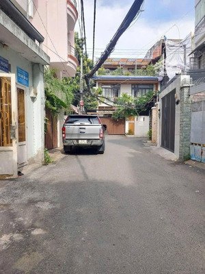 bán nhà 5 x 22m hẻm ô tô gân đường số 6 phường thạnh mỹ lợi quận 2