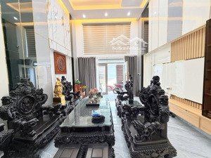 hẻm xe hơi cực đẹp tại nguyễn tư giản - ngay mặt tiền ngang 5m - thang máy cực sịn nhà mới ở ngay.