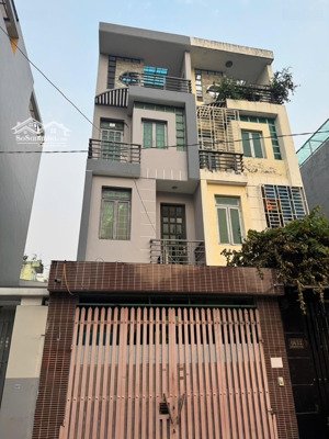 sốc, giảm gần 2 tỷ nhỉnh 11tỷ, bán nhà 4tầng hẻm ô tô thông, vị trí cực đẹp dương quảng hàm p6 gv