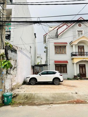 còn sót lại lô đất ngay chợ đường 339 _ phước long b _ thủ đức _ khu an ninh _ sạch sẽ _ cần bán