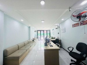 mặt tiền 3 tháng 2 quận 11 | vừa ở vừa đầu tư 67m 3 tầng nở hậu dòng tiền sẵn giá 20,5 tỷ