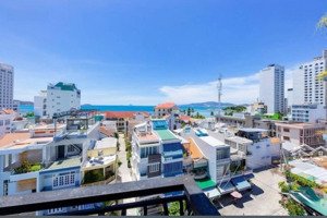 hotel & căn hộ 6,5 tầng, đường sao biển __ cho thu nhập ổn định,cách biển hòn chồng 250m giá: 15 tỷ