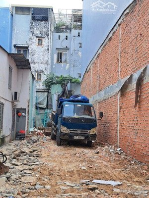 bán lô đất 1/ như hình đường số lê đức thọ, p13, gò vấp. dt: 4.3x23.5m, lh hxh 6m, giá 7.3tỷ