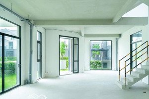 nhà phố vườn gladia khang điền giá 24,3 tỷ. chiết khấu 8%. mua trực tiếp cđt, sổ hồng riêng