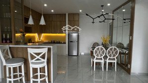 bán gấp căn hộ bình chánh, mặt tiền quốc lộ 1a, 56 m2, giá chỉ 1,x tỷ