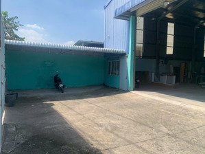 cho thuê nhà xưởng 520m2 giá 28tr tại đường lê thị riêng, phường thới an, quận 12
