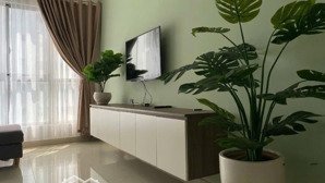 giữa lòng thành thị lại có 1 căn hộ chỉ bằng 1 chiếc oto tại ngay celadon city khu ruby giá 2t250