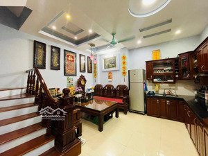 hiếm! 50m ra phố đại la, ngõ thông 3 gác, mặt tiền rộng, sổ đỏ cc, dân xây chắc chắn 41m2