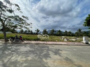 bán lô bt ven sông tắc - đã có sổ con dt 280,8m2 hướng nam giá 34tr/m2