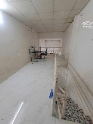 hạ giá 146 triệu - cần bán gấp chỉ 1,3 tỷ nhà đẹp giá tốt an phú đông, quận 12 sổ hồng riêng