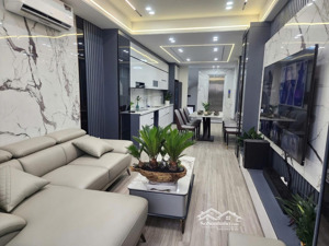 nhà đẹp đón tết, nhà đẹp võ chí công, ngõ to gần phố, 2 mặt thoáng, tặng nội thất 38m2, 5 tầng