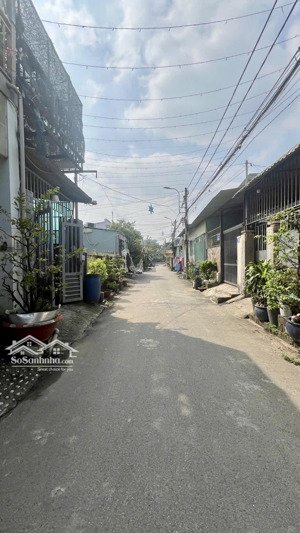 đường 16 - p long bình q9, đường thông ô tô chạy, 76m2 tc, 2 tầng, 4pn, chỉ 4,6 tỷ ( còn bớt ).