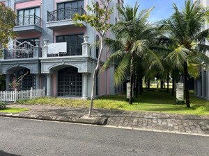 bán biệt thự song lập khu paris villas gần chợ đêm bãi trường - phú quốc