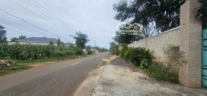 lô đất đẹp, 5247m mặt đường xe container, 300 thổ cư , 2 mặt tiền