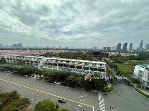 chính chủ thiện chí bán 3 phòng ngủ sarimi, tháp b1; đã có sổ hồng ạ.