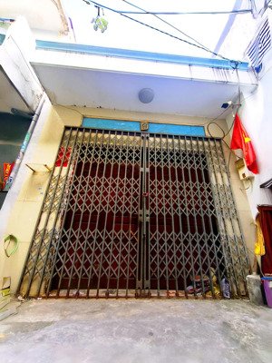 33m2 - nhà ngay chợ vải tân phú diện tích to giá chưa đến 4 đồng