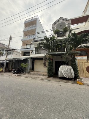 bán nhà tây thạnh 4tầng, hxh thông. chỉ: 7,09tỷ kế bên tttm, ngay ngã tư lê trọng tấn, quận tân phú