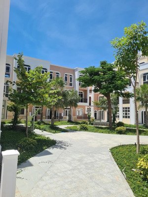 bán đất nền 120m2 para grus khu đô thị caraworld cam ranh giá siêu rẻ chỉ 1x tr/m2. lh 