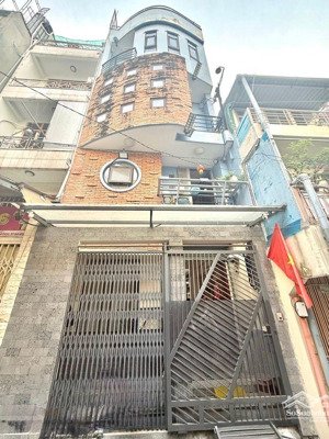 nhà 5 tầng x 61m2 - 1 mt dự phóng nguyễn thượng hiền - 1 hxh nguyễn đình chiểu q3. thương lượng tốt