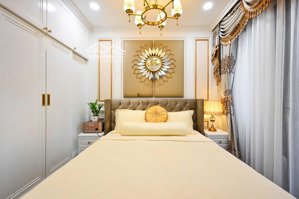 bán cc sunshine sky city, 6 tỷ, 73m2, view đẹp, q7, hcm. căn 2 ngủ giá cực tốt - full nt xịn