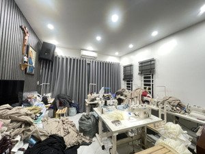 bán nhà đẹp ở ngay - tân kỳ tân quý 46m2 4 tầng, 4.5 x10.5 , nhỉnh 5 tỷ sơn kỳ tân phú