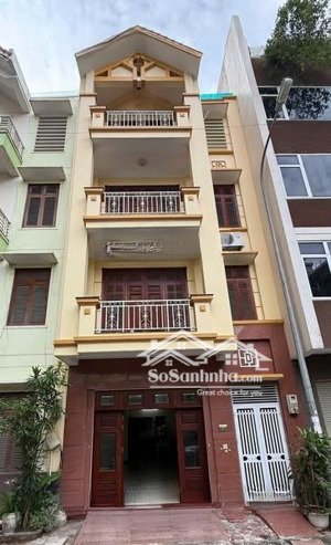 tôi cho thuê nhà lâu dài nguyễn trãi - thanh xuân 65mx 5 tầng, ô tô tải thông đỗ cửa. giá 21tr/th