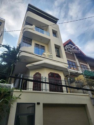 tin chuẩn! bán nhà 5x15 hàng hiếm tại nguyễn cửu vân. nhà kết cấu sẵn, chi thuê hoặc ở đều hợp lý.