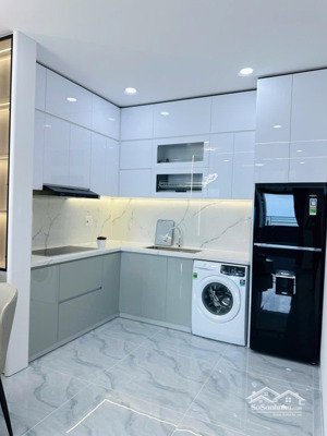 chủ cần bán căn 1834 toà oc1a, tầng trung, view biển, diện tích: 70,56 m2, view trực diện biển