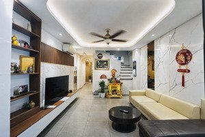 bán nhà hẻm xe hơi thông 6m quận 10 55m2 - cách mạng tháng 8 nhỉnh 15 tỷ .