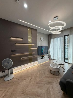 chính chủ bán chcc 3n2w tại brg park residence - giá 13,5 tỷ - dt 105m2 - full nt, sẵn sổ giao dịch