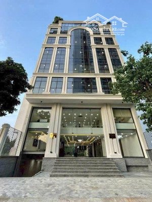 bán toà nhà mt lý tự trọng - dt: 11x23m. cn: 230m2 - hầm + 11 lầu - hđt: 600 triệu/th - giá: 140 tỷ