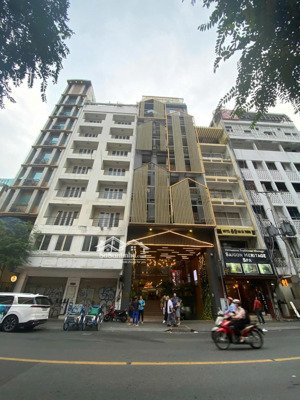 bán gấp tòa nhà mặt tiền ngay ngô thời nhiệm-dt: 13x25m-nh - 1h7t -hđt 300tr- giá chỉ 98 tỷ