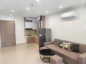 bán căn studio diện tích 37m2 full đồ toà s201 tầng trung giá 3,320 tỷ ( bao phí )