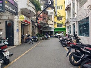 gấp gấp, giảm đậm sâu 3 tỷ, hxh nguyễn đình chiểu, 4,5x15,5m, 5 tầng, kiên cố, vào ở ngay, 13 tỷ